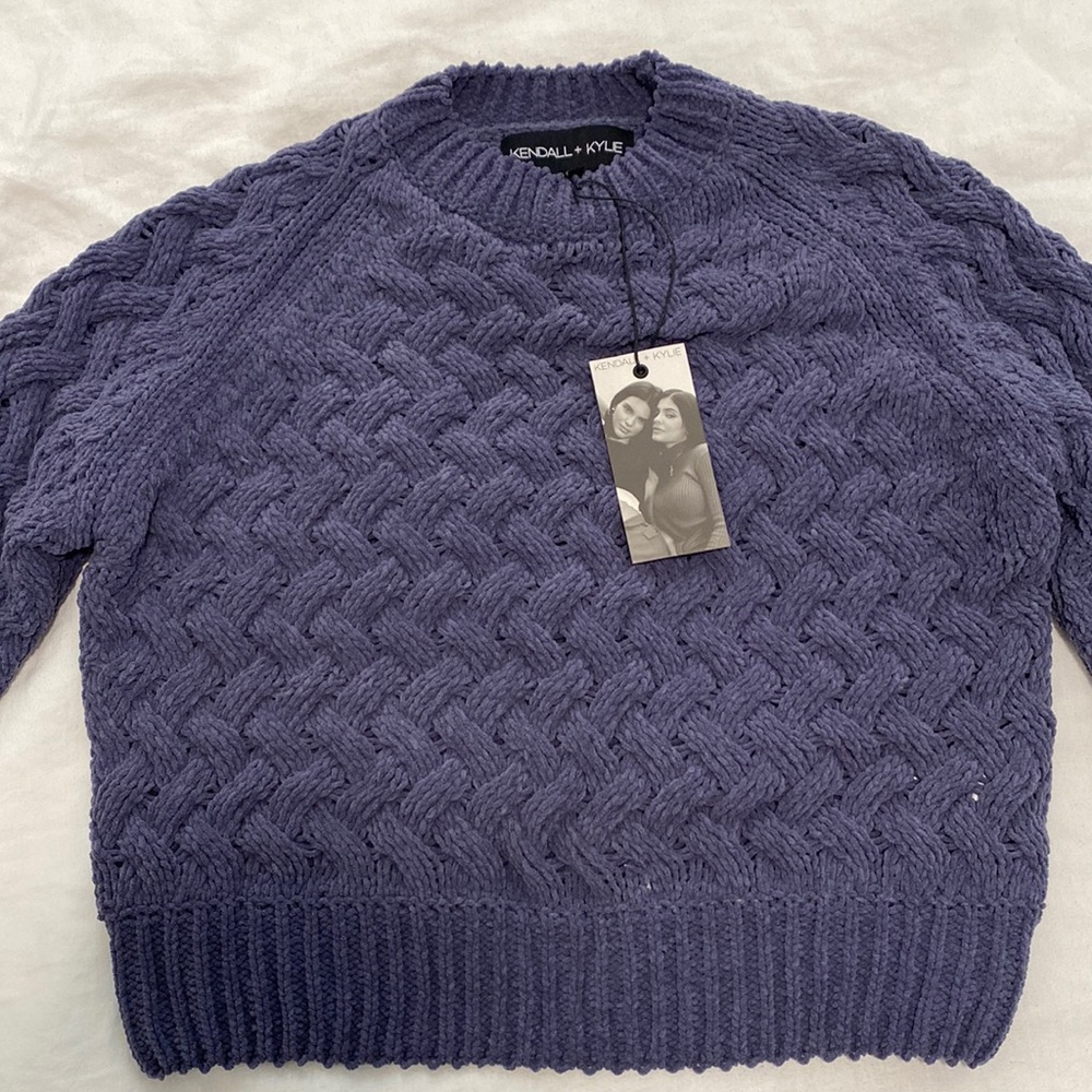 Kendall + Kylie Sweater NWT